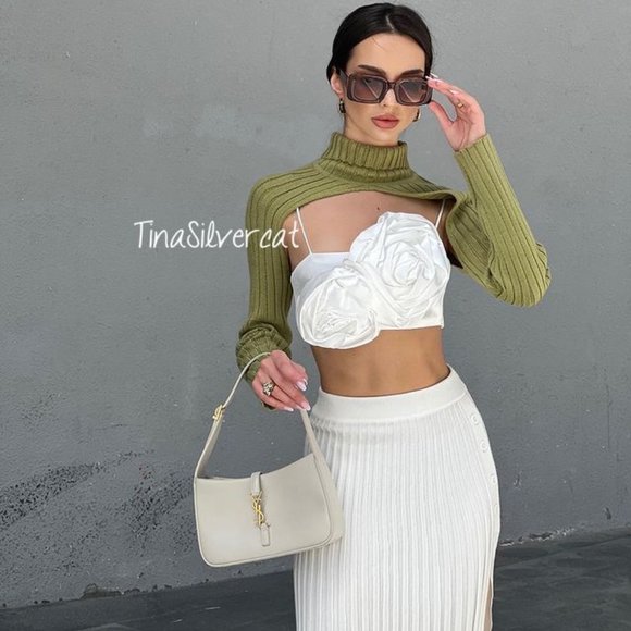 BLOGGER'S FAVE! Zara Floral Appliqué Crop Top White NWT - Picture 12 of 17